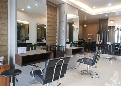 Latest Hair beauty Salon Dahod