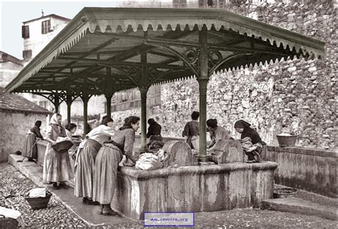 Lavoir à Aurel