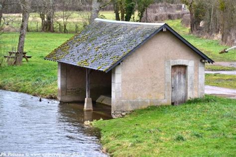 Lavoir à Chitry