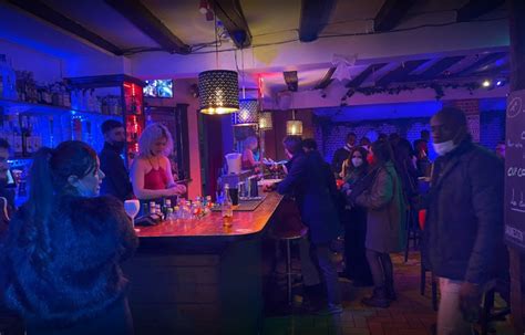 Le Bar Local à Tours