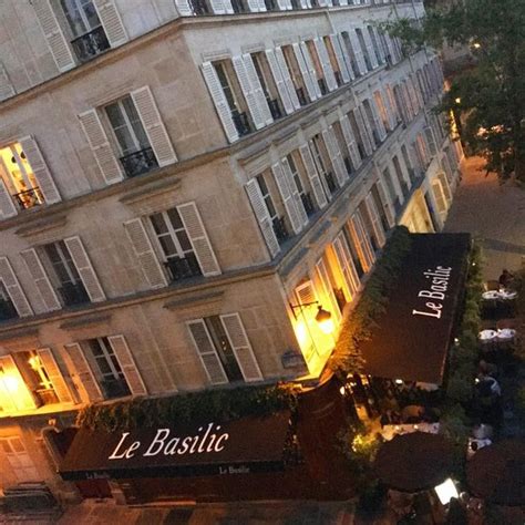 Le Basilic à Paris