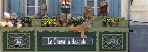 Le Cheval à Bascule à Saint-Rémy-de-Provence