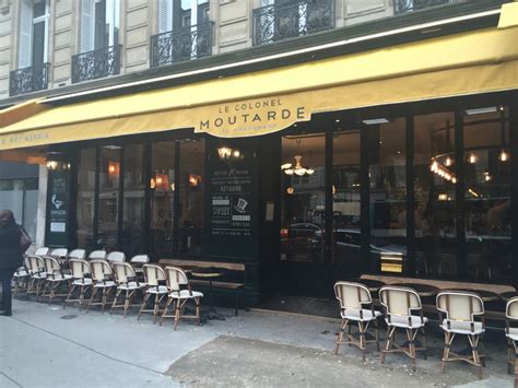 Le Colonel Moutarde à Paris