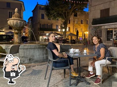 Le Commerce à Flayosc