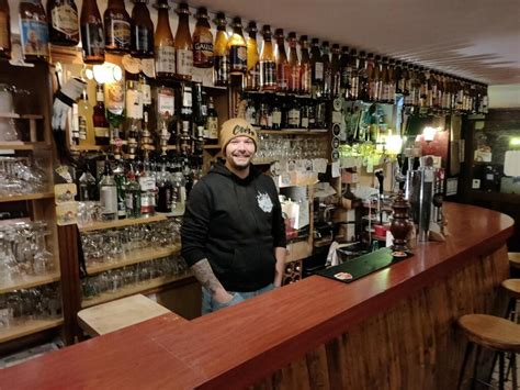 Le Dynamic Bar à Laval