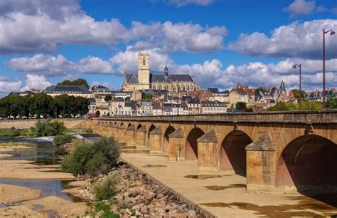 Le France à Nevers