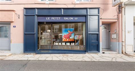 Le Petit Salon 27 à Amplepuis