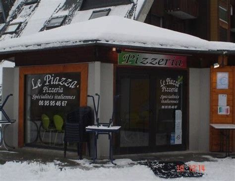 Le Piazza à Montclar