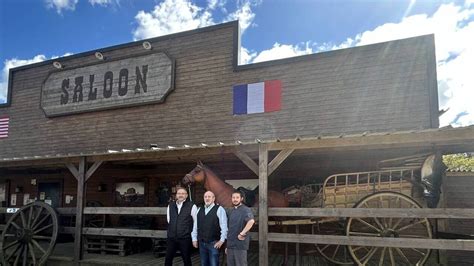 Le Saloon - Lessay à Lessay