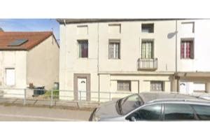 Le Six Auto à Champforgeuil