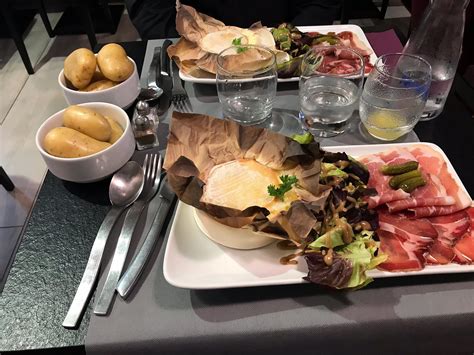 Le Tropical à Cluses