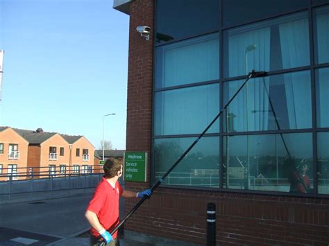 Lee Bird Window Cleaning Services Colchester