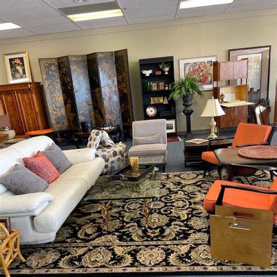Lilly's Furniture Boutique