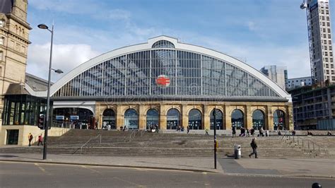 Liverpool Lime St Station