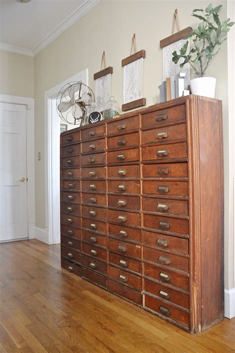 Liz Marie Blog Gold Card Catalog Pull