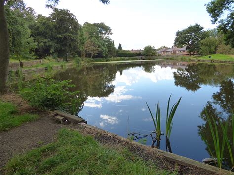 Longbottom Dam