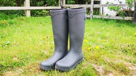 Lubbers: Wellies & Windbreaks Holiday Rental