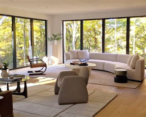 Luxury Windows Design 