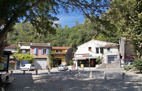 Méounes-lès-Montrieux à Méounes-lès-Montrieux