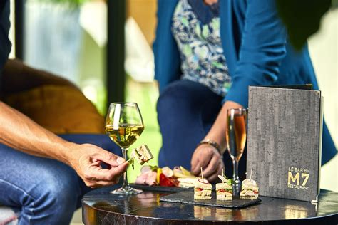 M7 Restaurant à Beaune