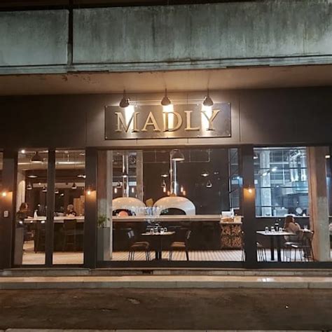 MADLY à Saint-Denis