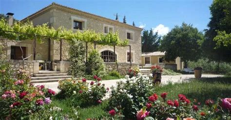 MAS SAINT JOSEPH à Fontvieille