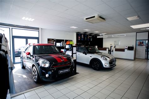 MERIDIONAL AUTO - Mini à Arles