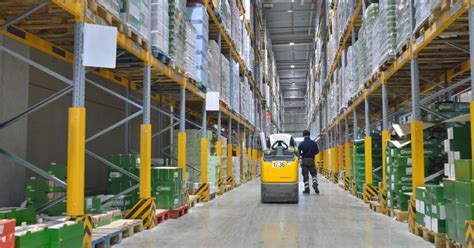 MGA Distribution à Saint-Quentin-Fallavier