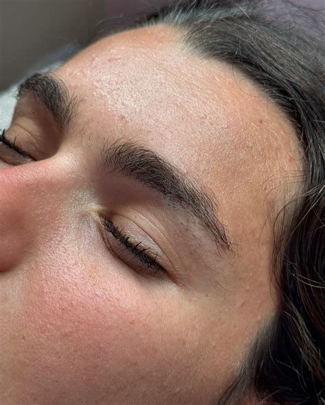 MGS SOURCILS à Cagnes-sur-Mer