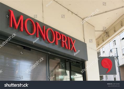 MONOPRIX à Valence