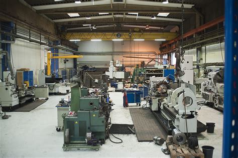 Machine workshop