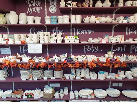 Mad Hatters Pottery Painting Caffe