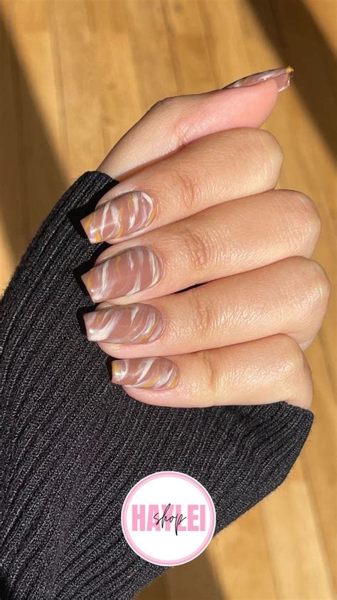 Made in French - Ongles & Cils à Beaupréau-en-Mauges