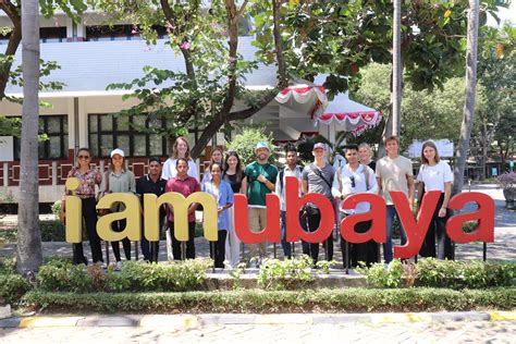Mahasiswa Ubaya