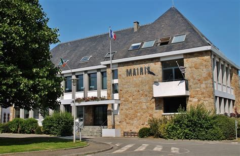 Mairie à Carantec