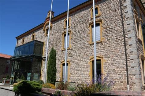 Mairie à Haute-Rivoire