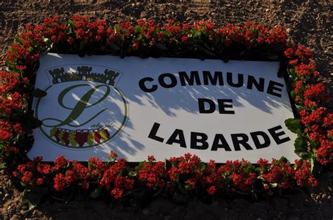 Mairie à Labarde