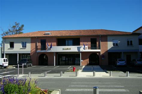 Mairie à Labastidette