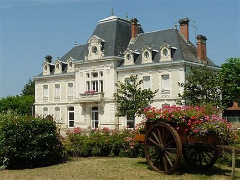 Mairie à Labrit