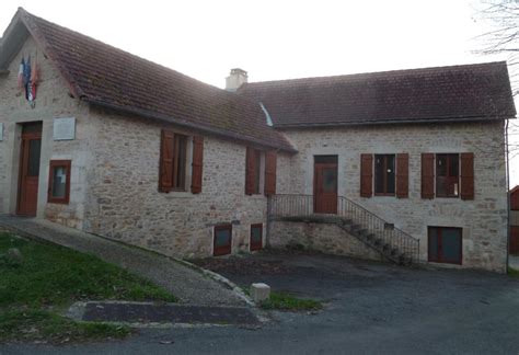 Mairie à Ols-et-Rinhodes