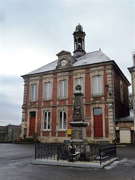 Mairie à Viel-Saint-Remy