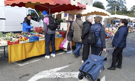 Marché à Montech
