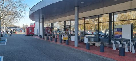 Market Monteils Rouges à Monteils