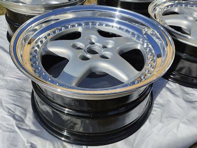 Maxxis concept à Queudes