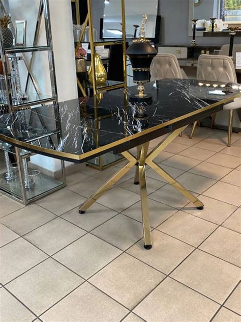 Meuble Line à Marseille