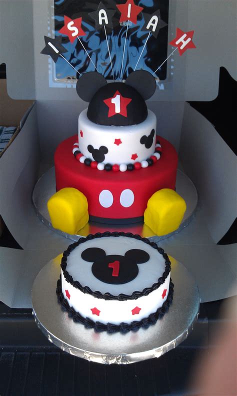 Mickey-Mouse-Cakes-1St-Birthday
