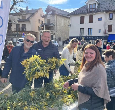 Mimosa Distribution à Gorron