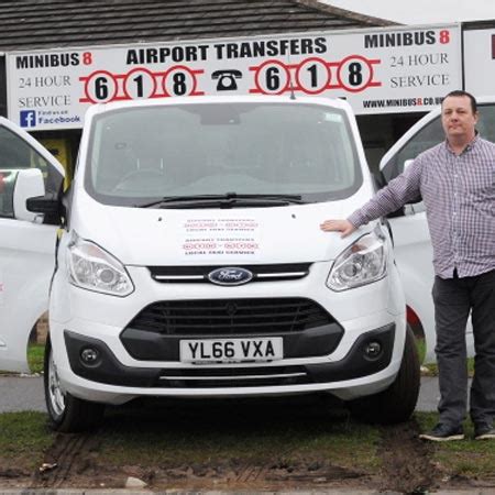 Minibus Taxis Hull - Airport Taxi Transfers