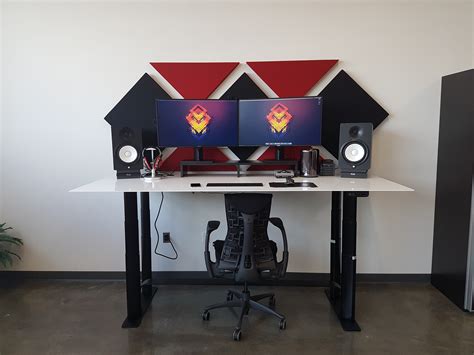 Mkbhd Desk