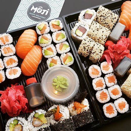 Moji Sushi